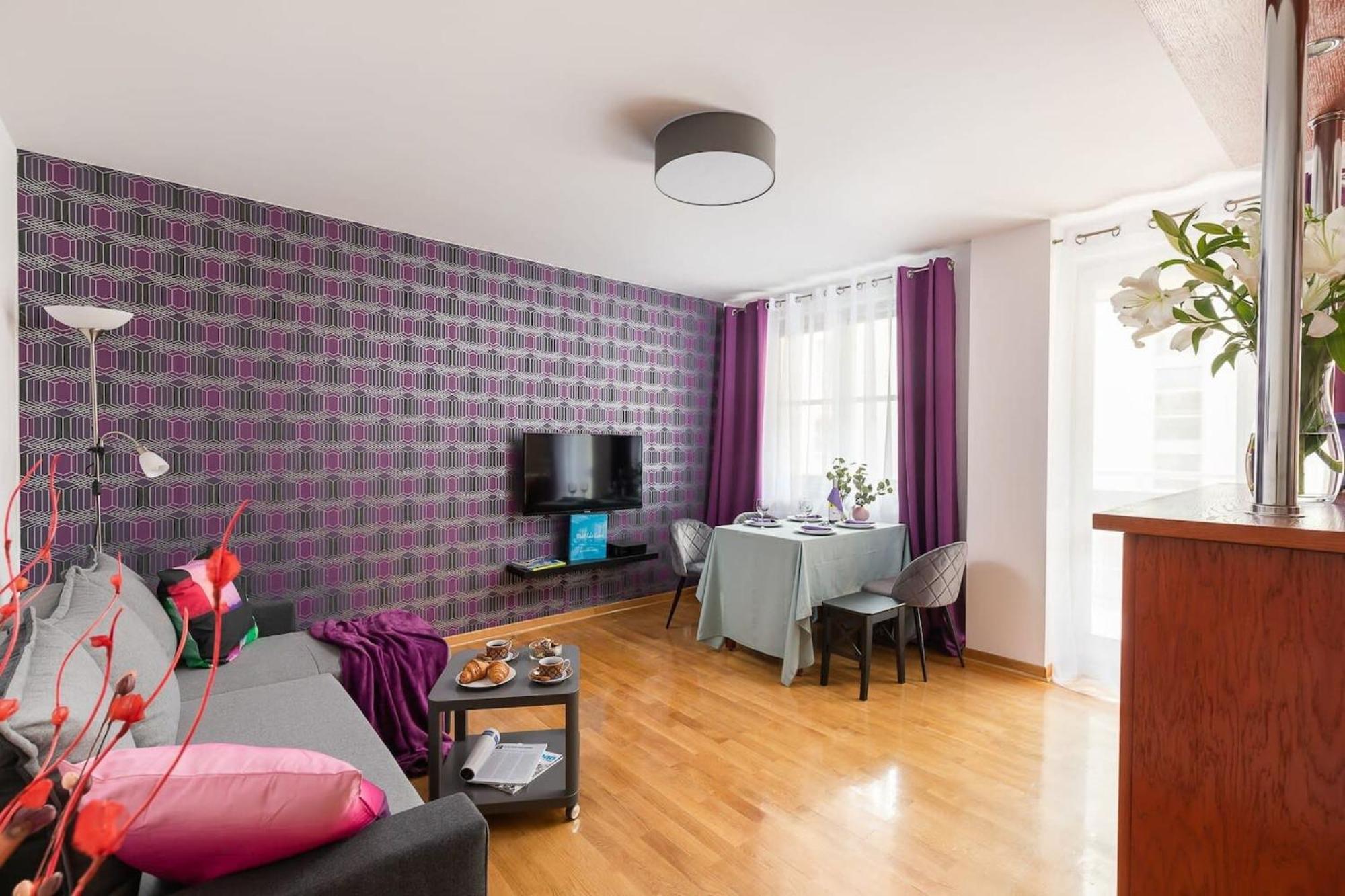 Elektoralna 12A - Colorful Apartment With Balcony By Noclegi Renters Warsaw Exterior photo